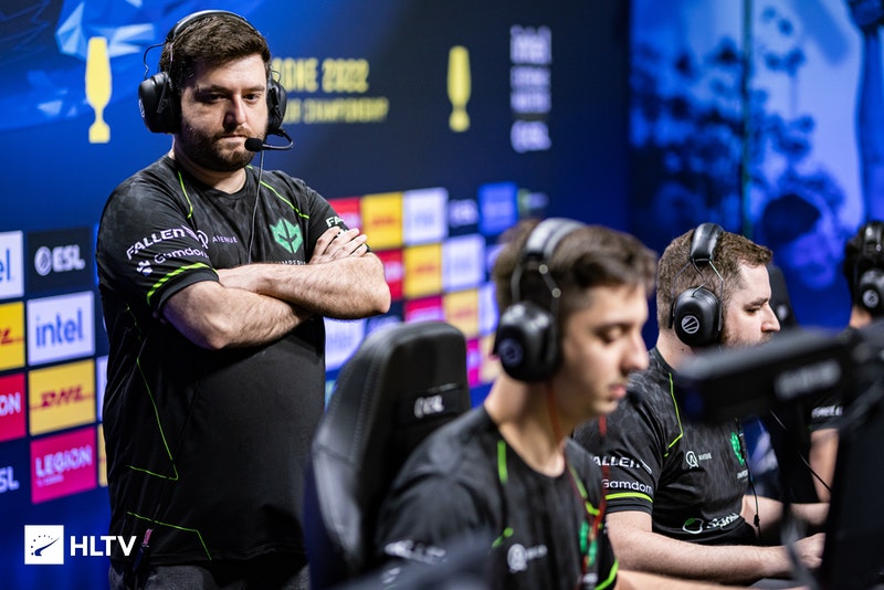 电竞选手不满赛程，BLAST Premier赛事日程引发健康危机！密集赛程健康影响加剧电竞比赛质量下降，赛事商业化挑战何去何从？